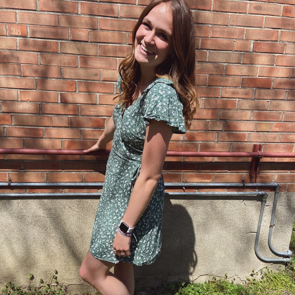 Meet your Posher, Alyssa